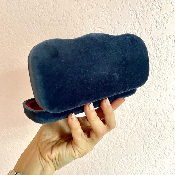 Gucci sunglasses case - Picture 4 of 4